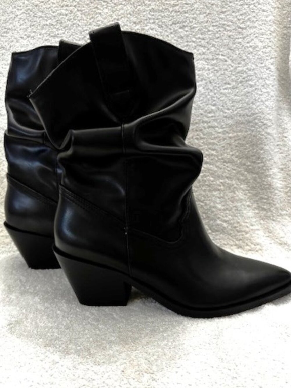 Soda brand slouchy ankle boots in a black western Size 7-1/2 - Picture 4 of 6